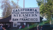 323692